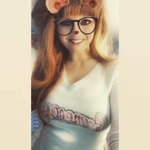 Meet your Posher, Leslie